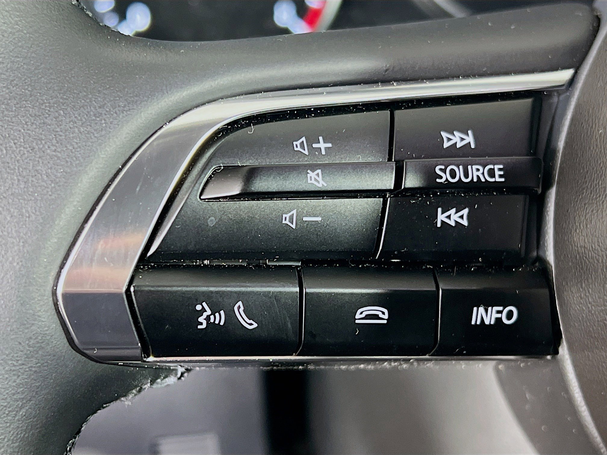 Used 2025 MAZDA CX-30 AWD 2.5 S w/ Select Sport Pkg image 14