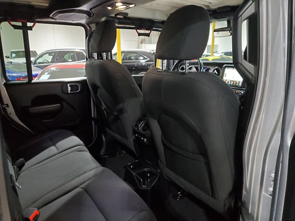 Used 2021 Jeep Wrangler Unlimited Sport AWD/4WD image 21
