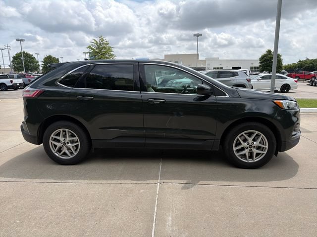 Used 2024 Ford Edge SEL AWD/4WD image 6