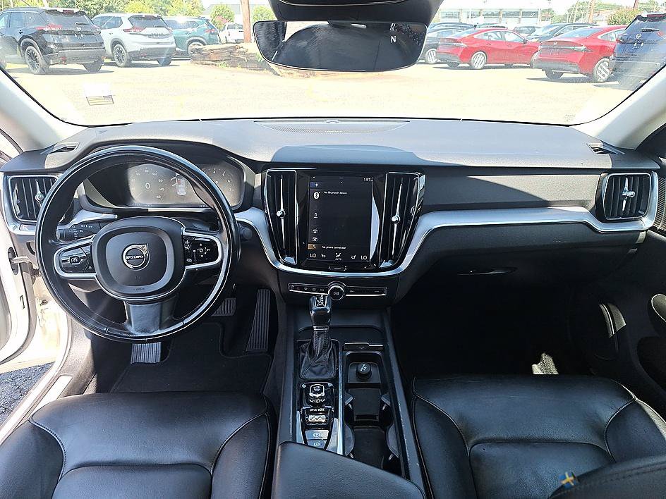 Used 2020 Volvo S60 T6 Momentum AWD/4WD image 19