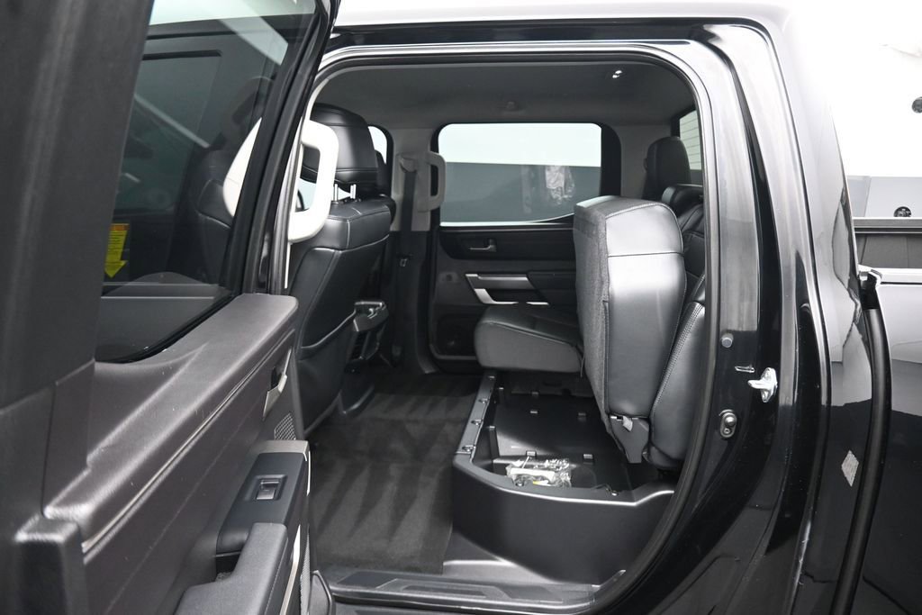 Used 2023 Toyota Tundra SR5 w/ SR5 Premium Package AWD/4WD image 36