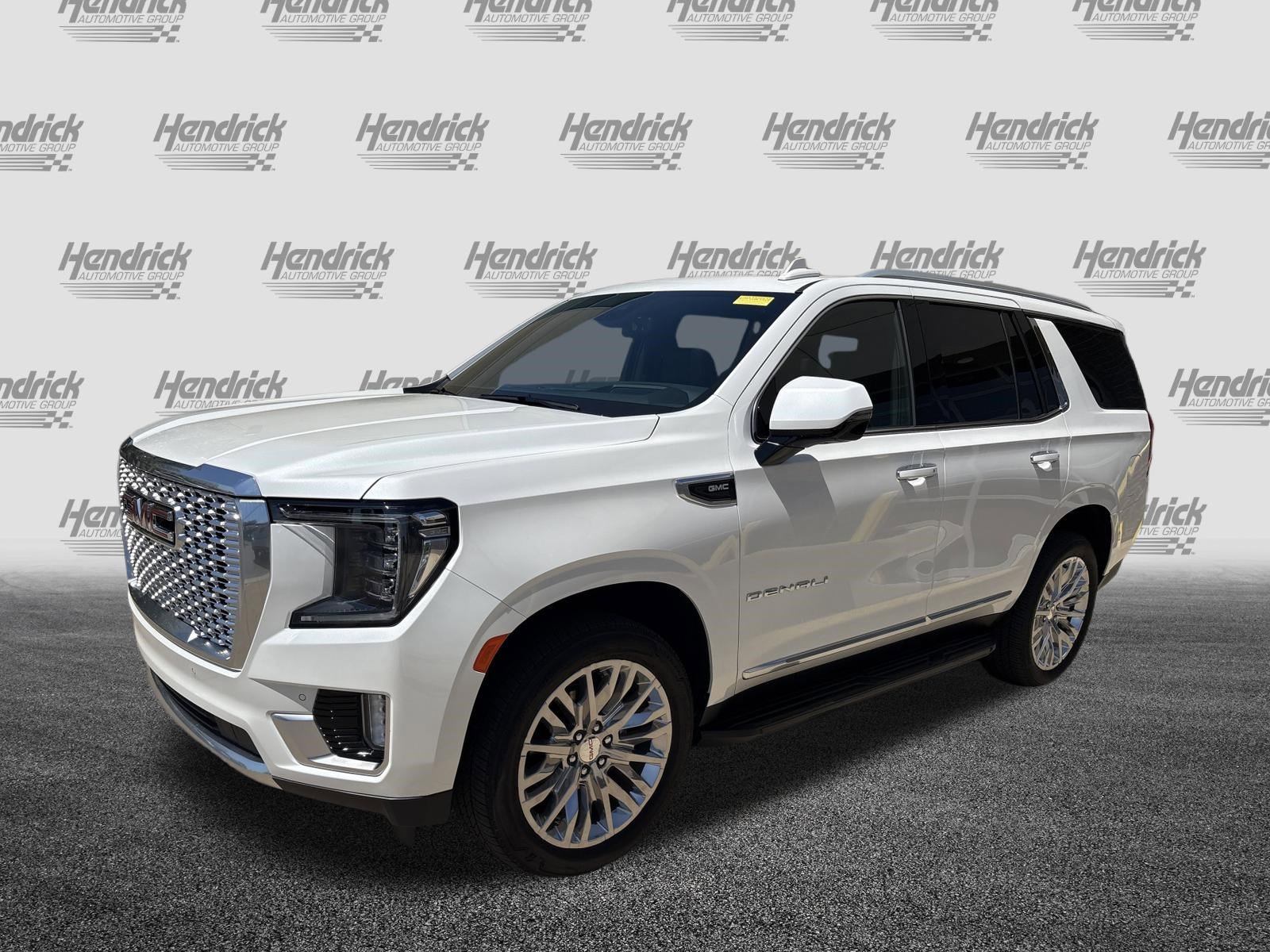 Used 2024 GMC Yukon Denali AWD/4WD image 5