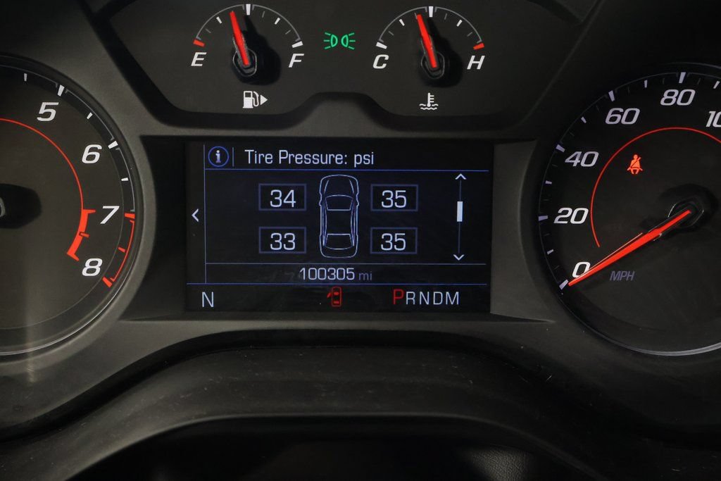 Used 2020 Chevrolet Camaro LT RWD image 16