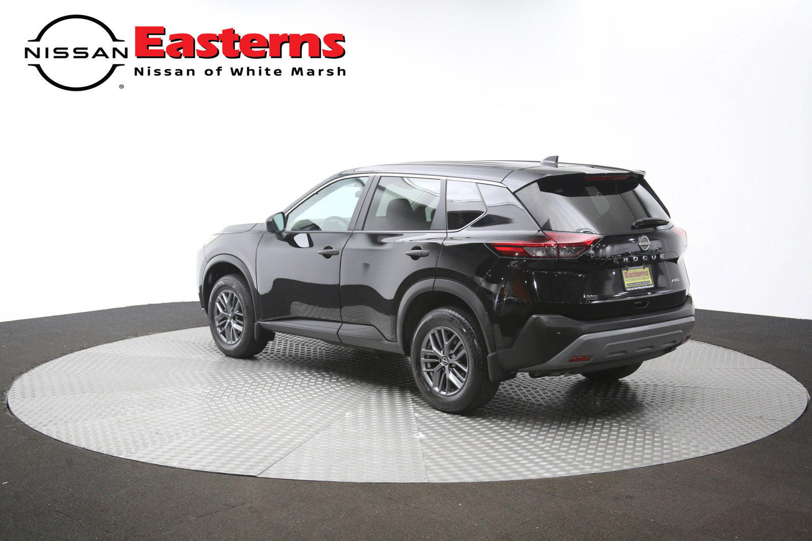 Used 2023 Nissan Rogue S AWD/4WD image 63