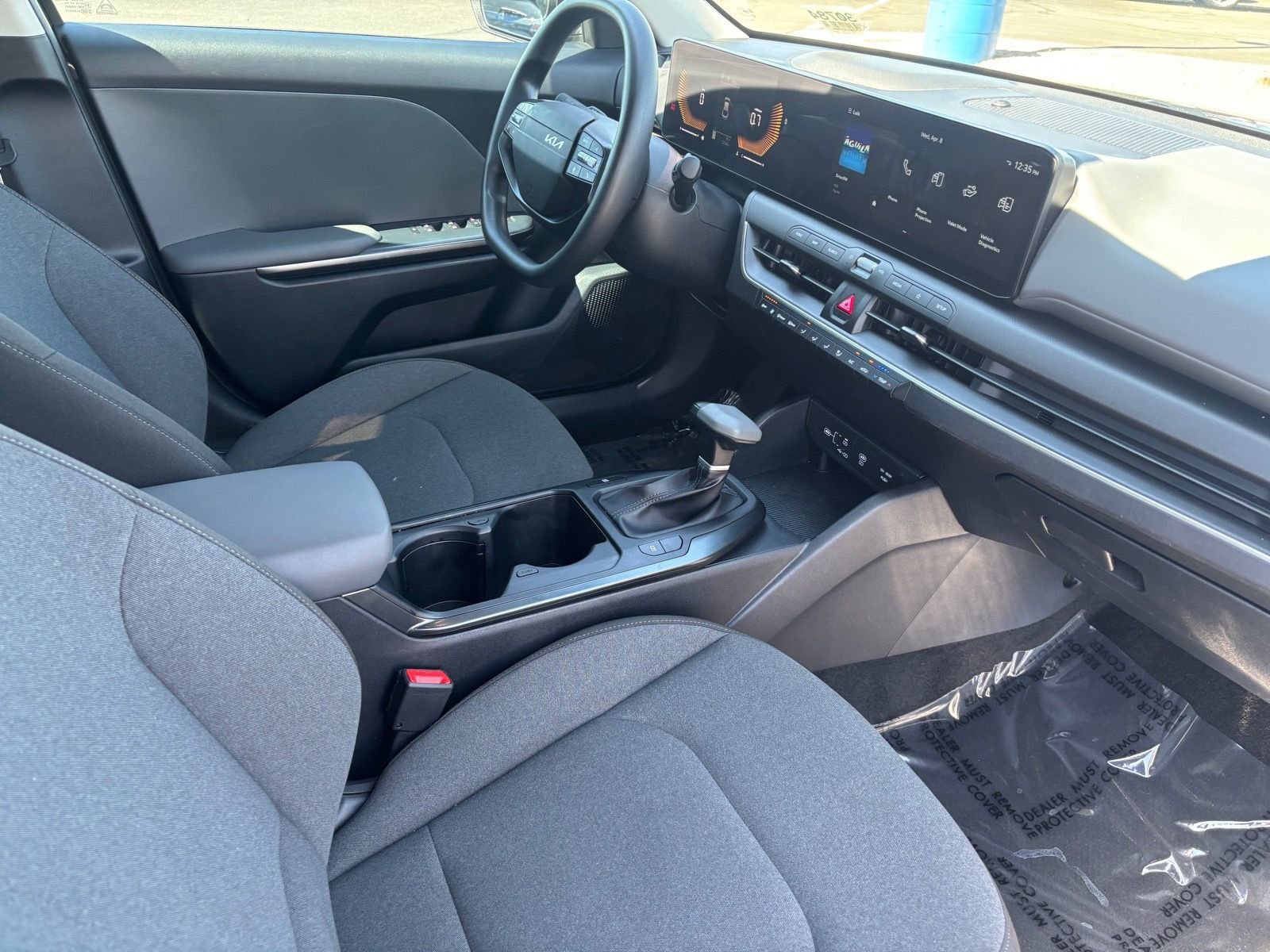 Used 2025 Kia K4 image 13