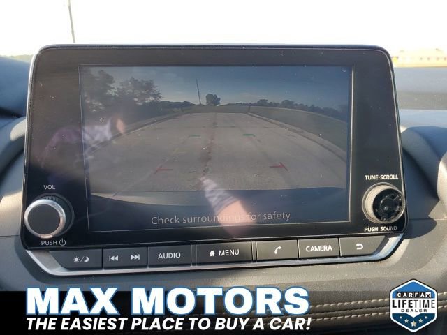 Used 2024 Nissan Rogue SV image 15