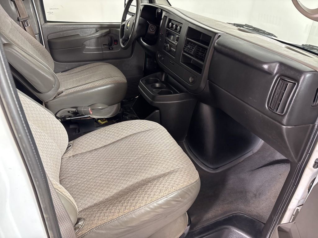 Used 2014 Chevrolet Express 1500 LS image 25