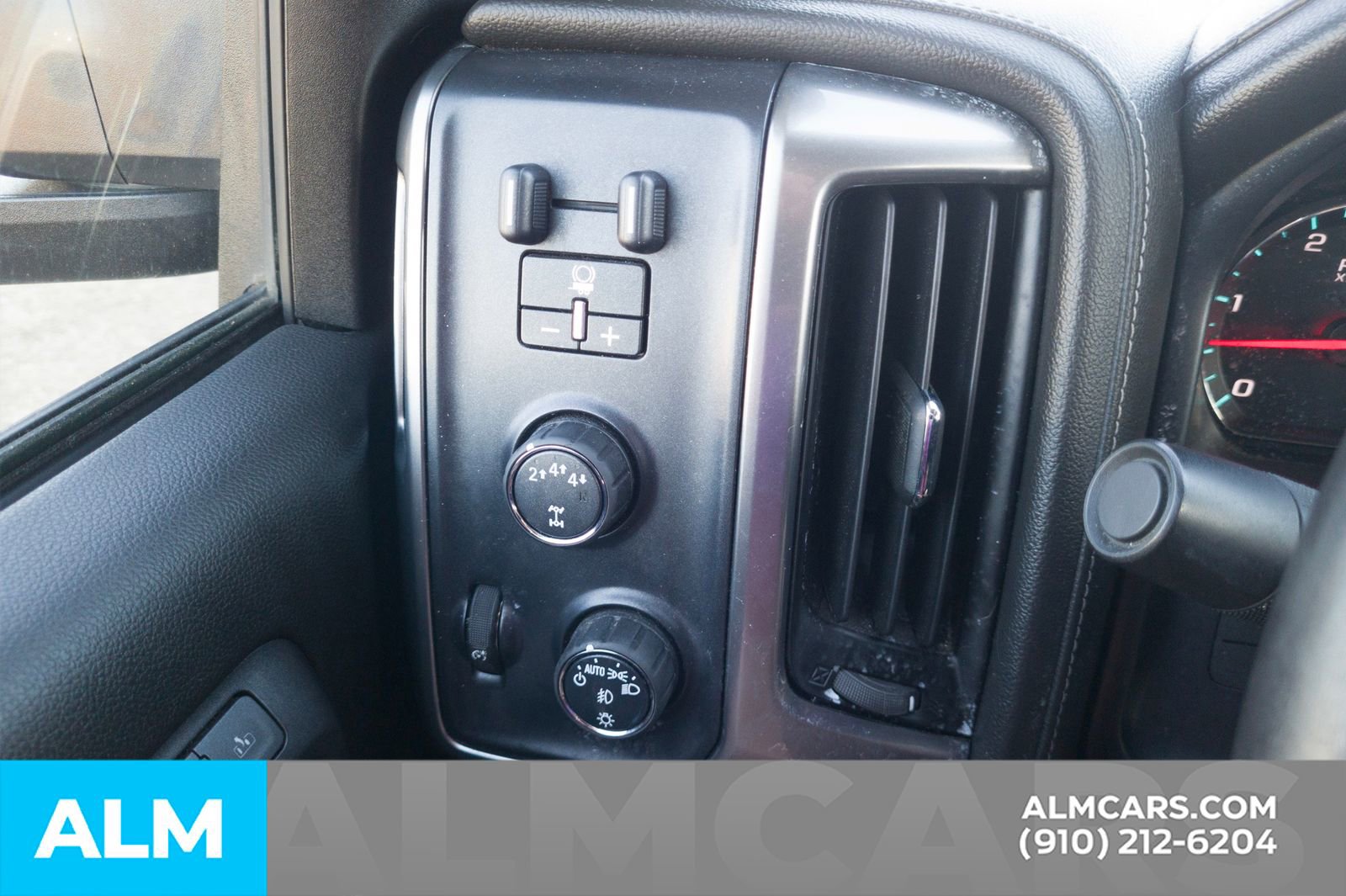 Used 2017 Chevrolet Silverado 3500 LTZ w/ Duramax Plus Package image 33