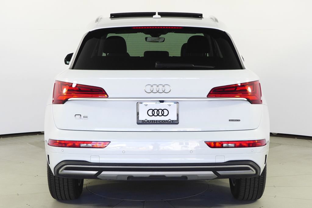 Used 2023 Audi Q5 2.0T Premium w/ Convenience Package image 8