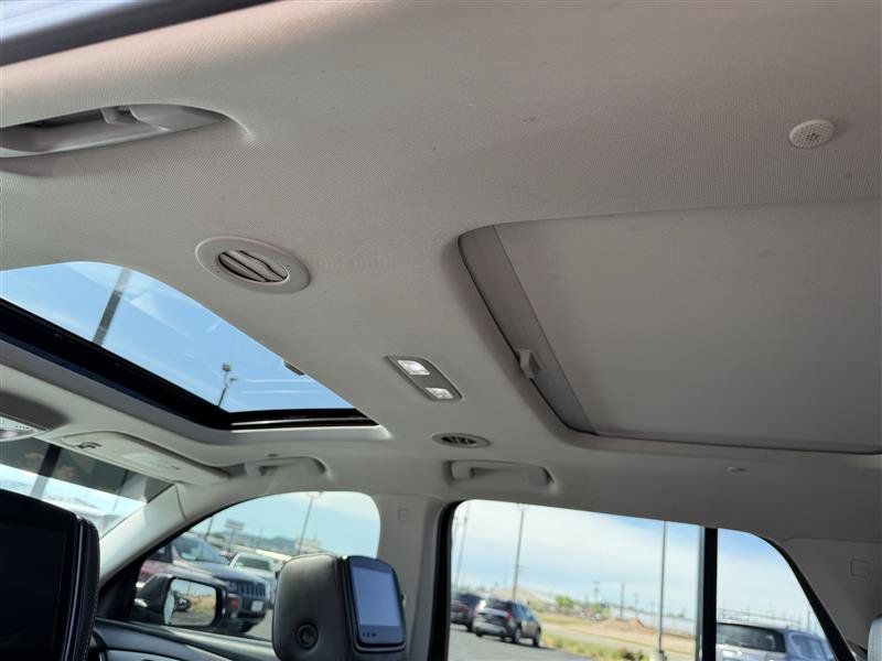 Used 2021 Chevrolet Traverse RS w/ LPO, Floor Liner Package AWD/4WD image 14