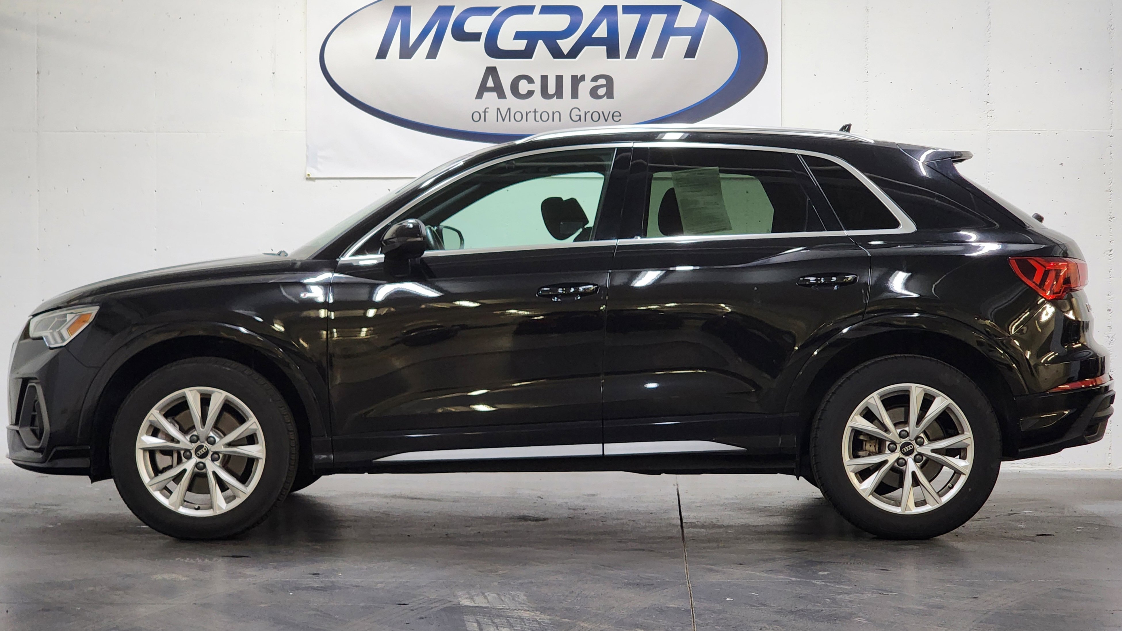 Used 2023 Audi Q3 2.0T Premium AWD/4WD image 10