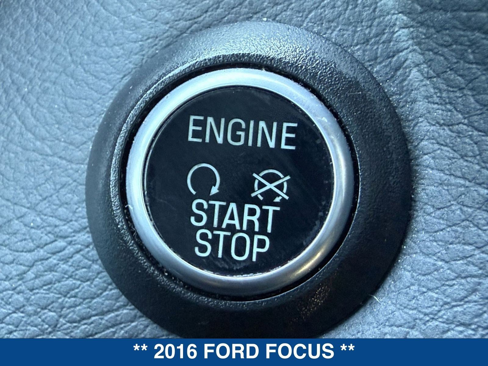 Used 2016 Ford Focus ST w/ Equipment Group 402A image 31