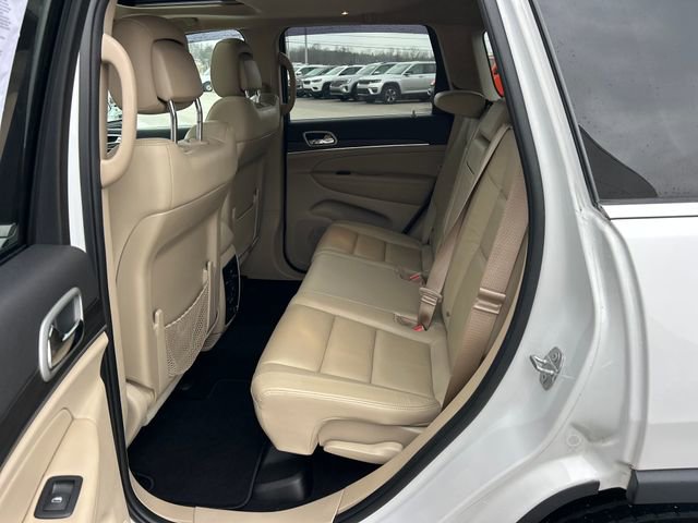 Used 2021 Jeep Grand Cherokee Limited w/ Trailer Tow Group IV image 40