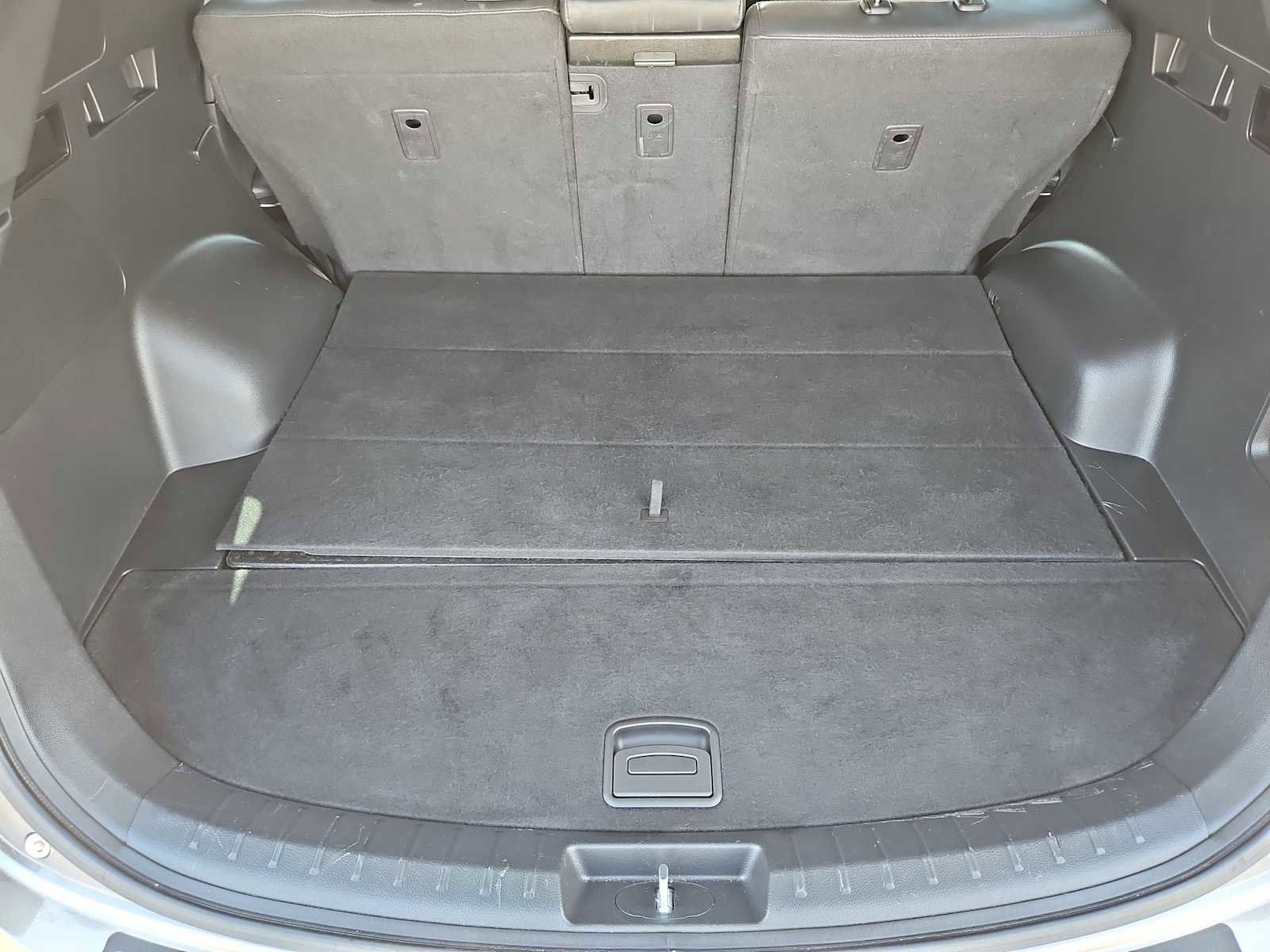 Used 2018 Hyundai Santa Fe Sport 2.0T w/ Cargo Package image 33