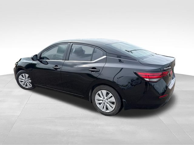 Certified 2024 Nissan Sentra S FWD image 6