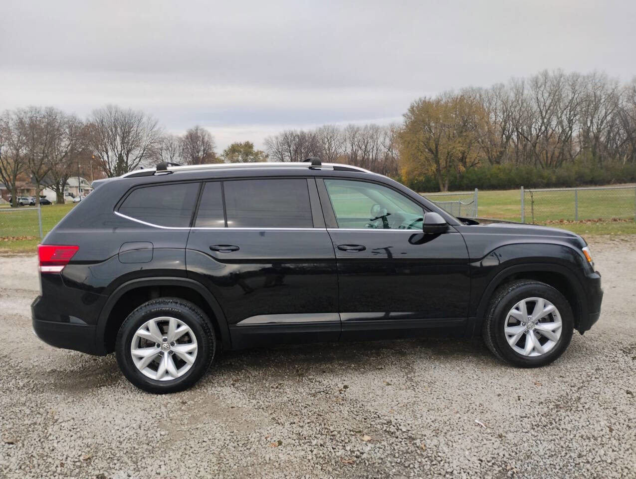 Used 2018 Volkswagen Atlas SE FWD image 16
