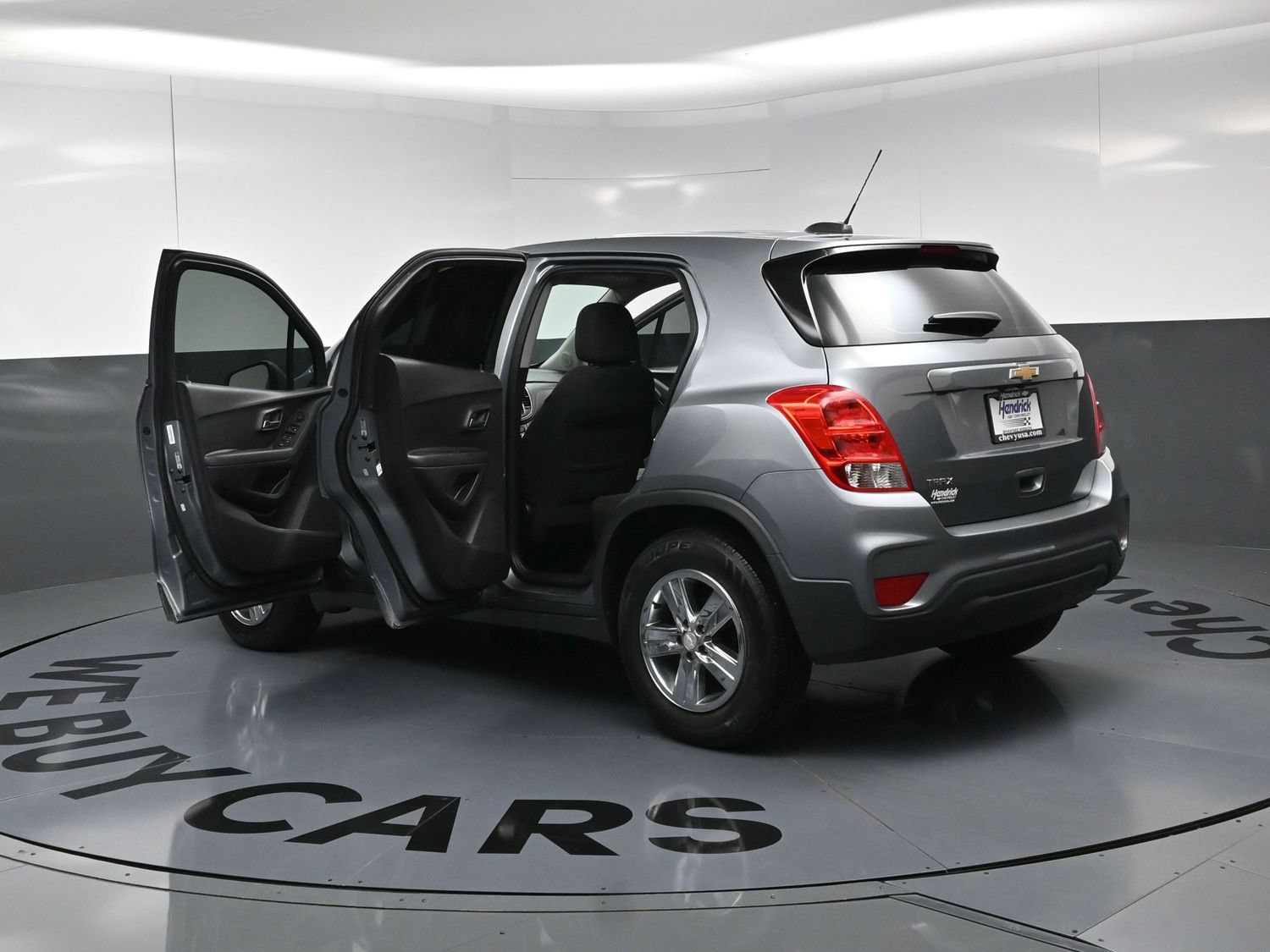 Used 2020 Chevrolet Trax LS FWD image 28