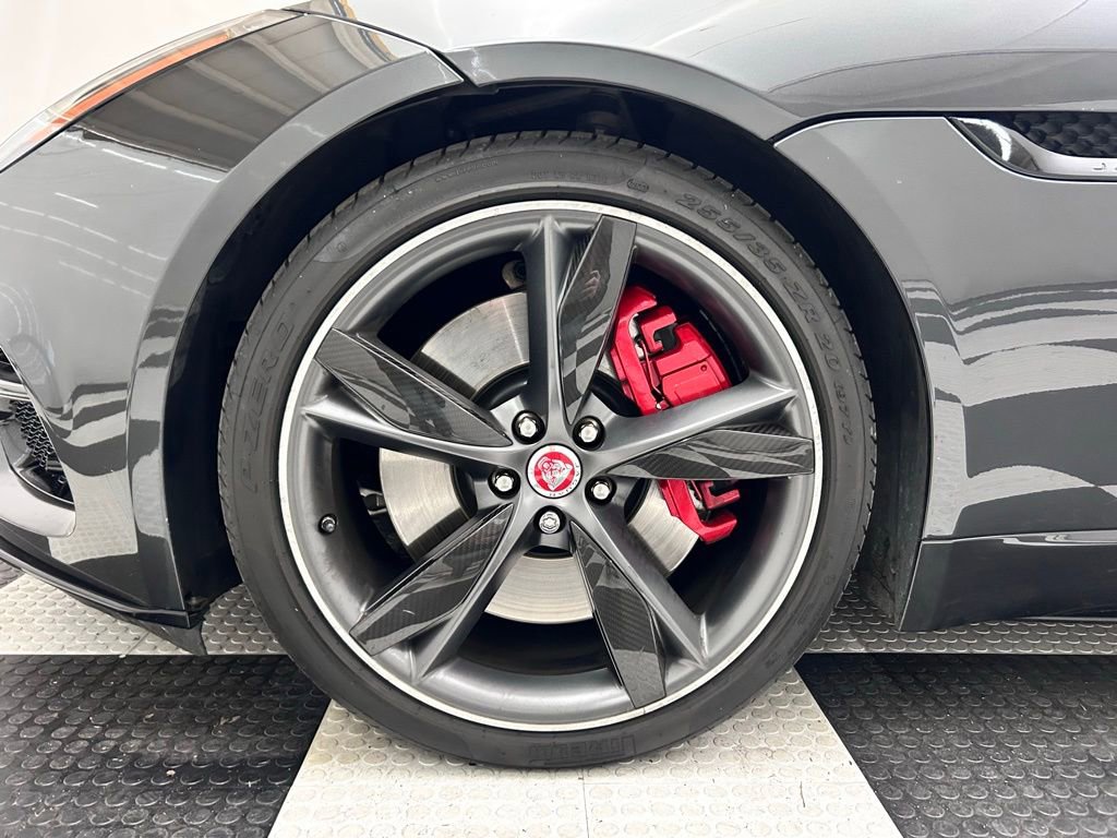 Used 2018 Jaguar F-TYPE R AWD/4WD image 8