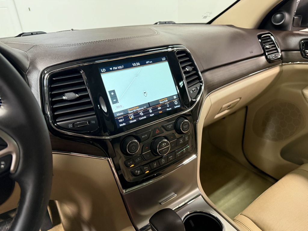 Used 2021 Jeep Grand Cherokee Overland w/ Protech Group AWD/4WD image 79