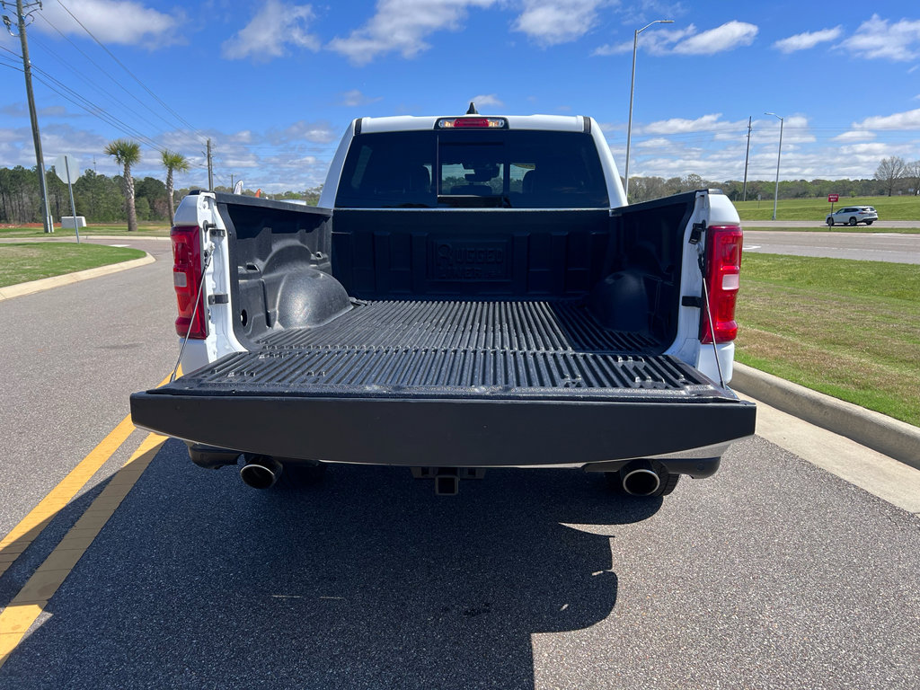 Certified 2025 RAM 1500 Laramie AWD/4WD image 10