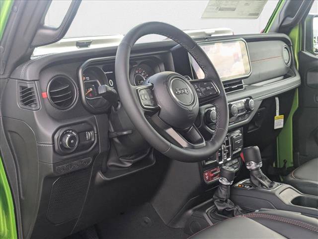 New 2025 Jeep Wrangler Unlimited Rubicon w/ Convenience Group image 3