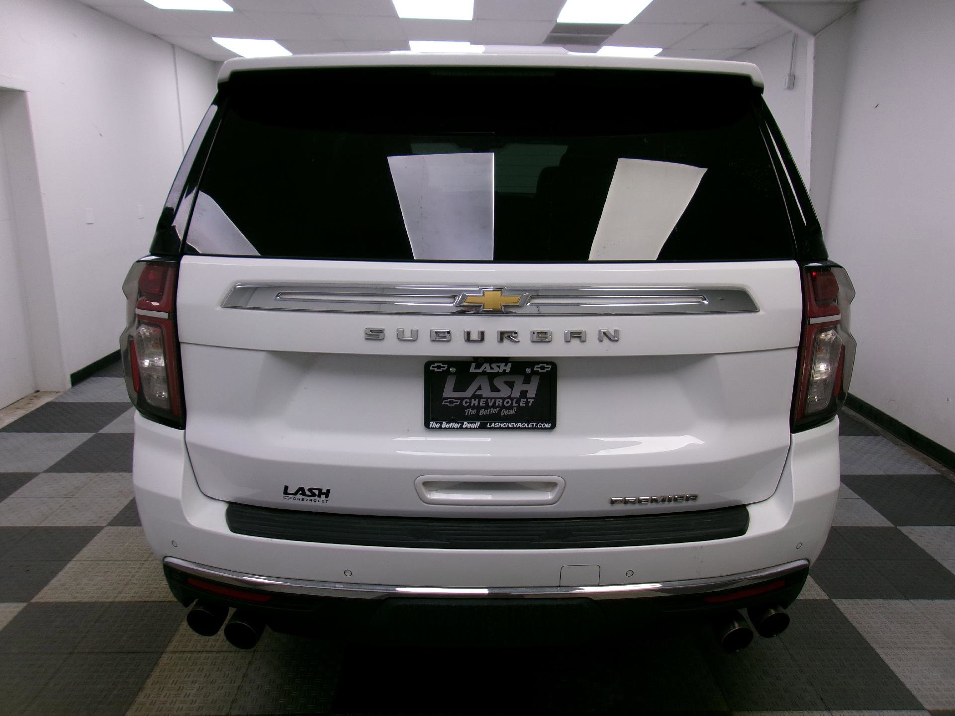 Used 2021 Chevrolet Suburban Premier image 14