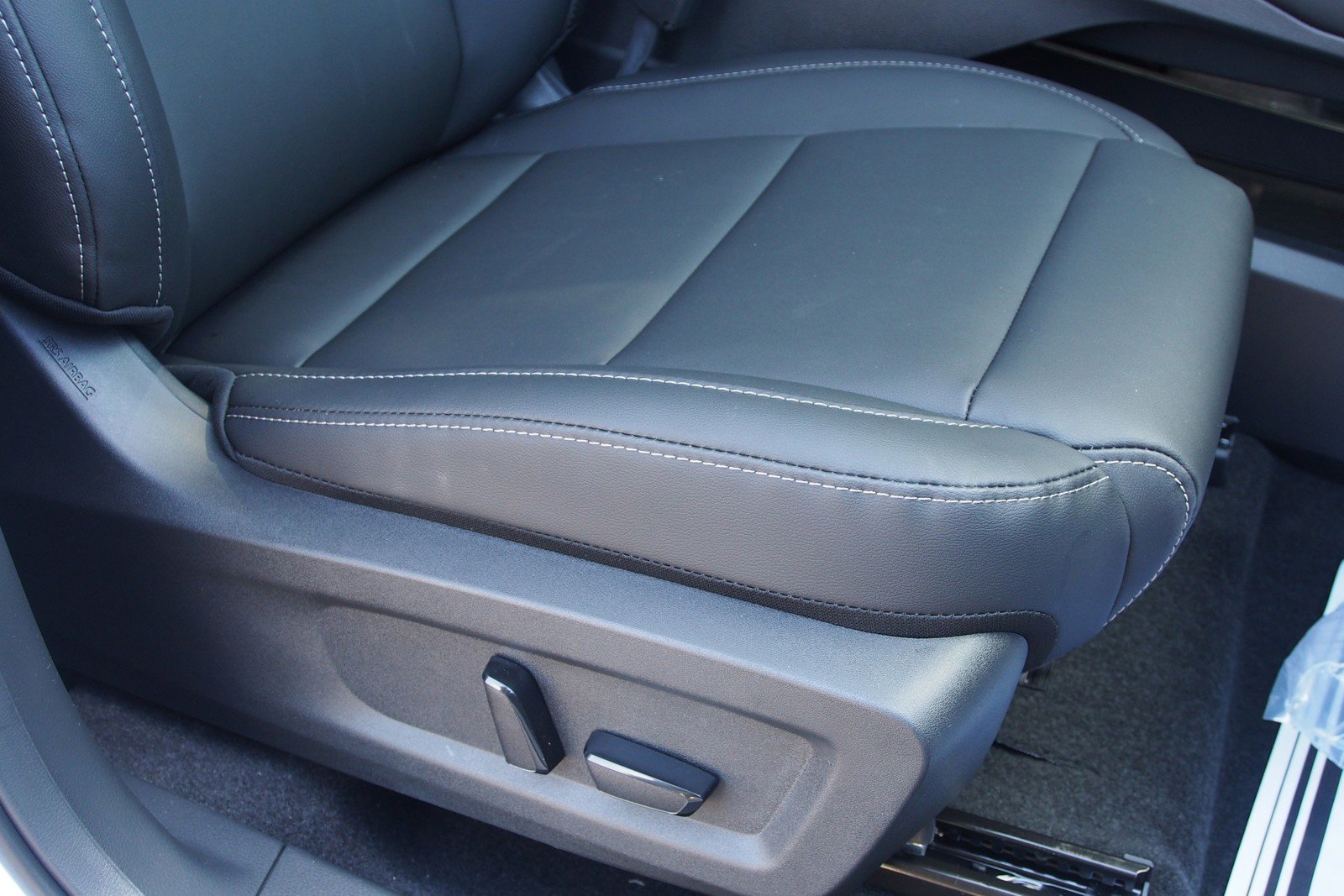 Used 2025 Nissan Murano SL w/ Cargo Package image 12