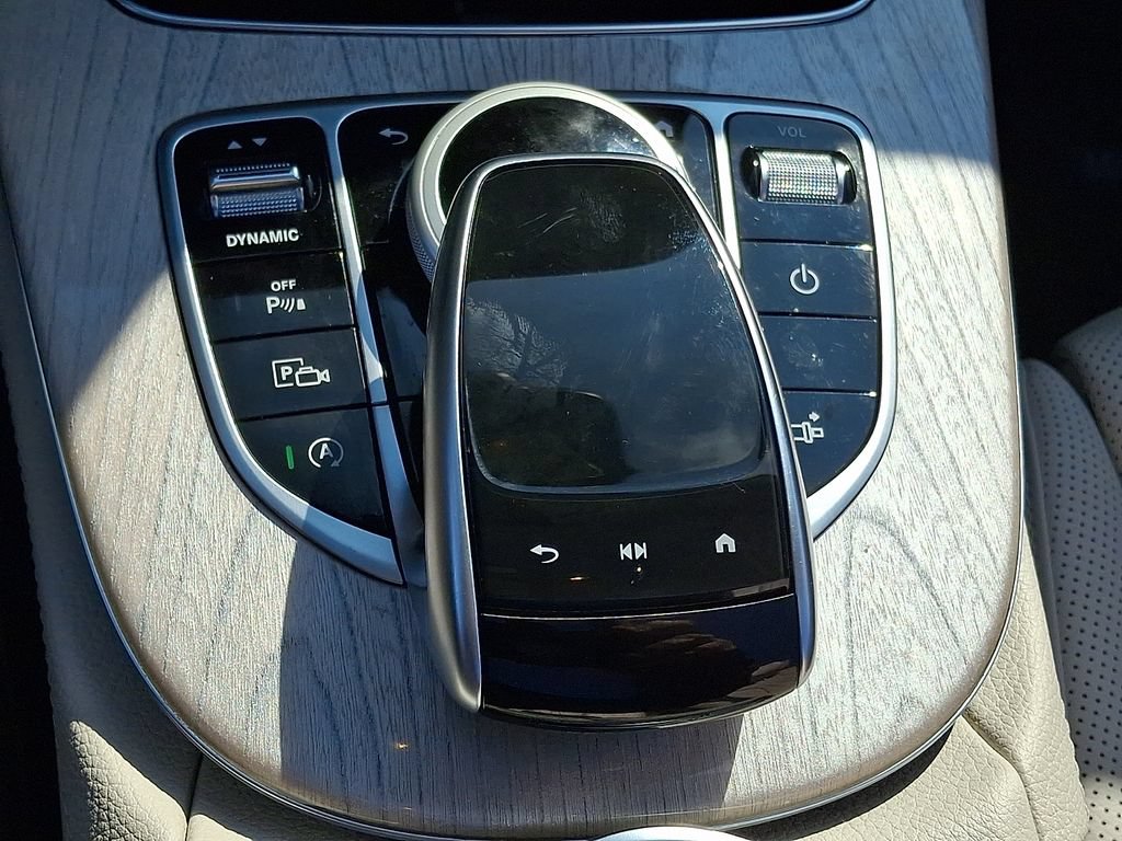 Used 2021 Mercedes-Benz E 450 4MATIC Cabriolet image 26