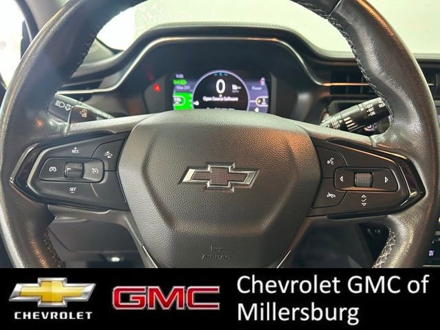 Used 2022 Chevrolet Bolt EUV LT w/ Comfort Package FWD image 16