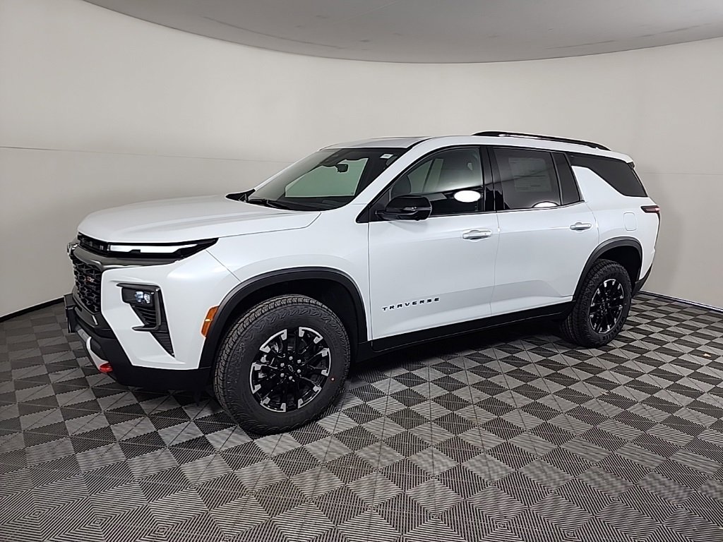 New 2026 Chevrolet Traverse Z71 w/ Driver Confidence Package image 5