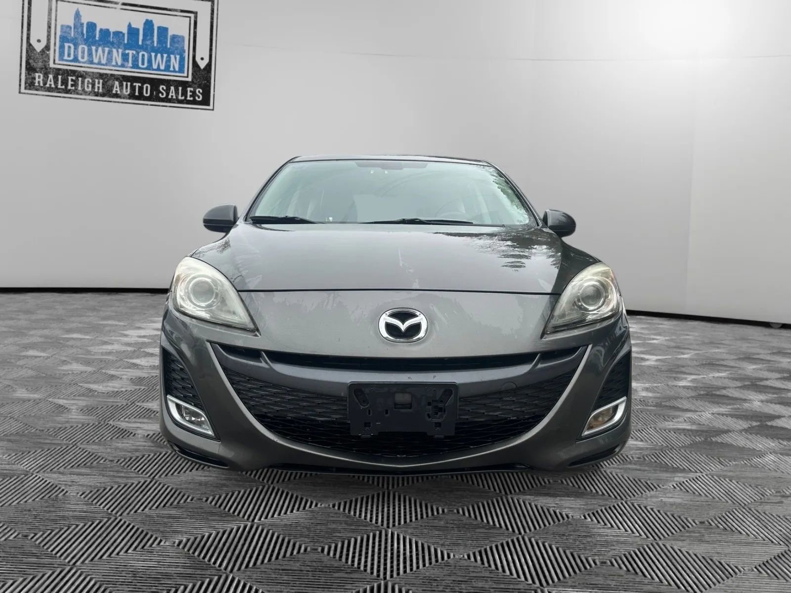Used 2010 MAZDA MAZDA3 s Grand Touring image 3