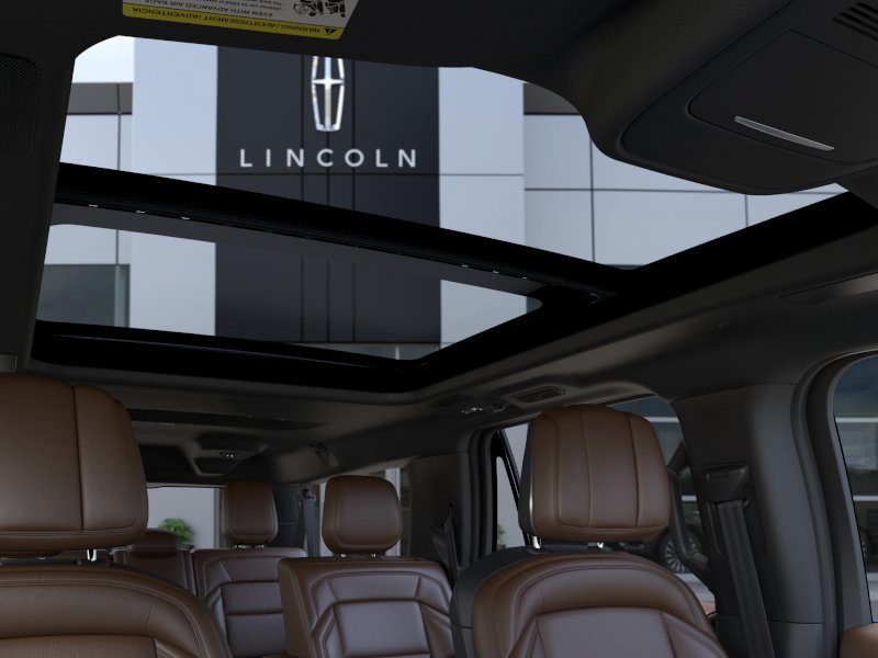 New 2026 Lincoln Navigator L Reserve AWD/4WD image 22