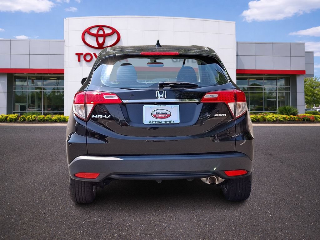 Used 2020 Honda HR-V LX image 6