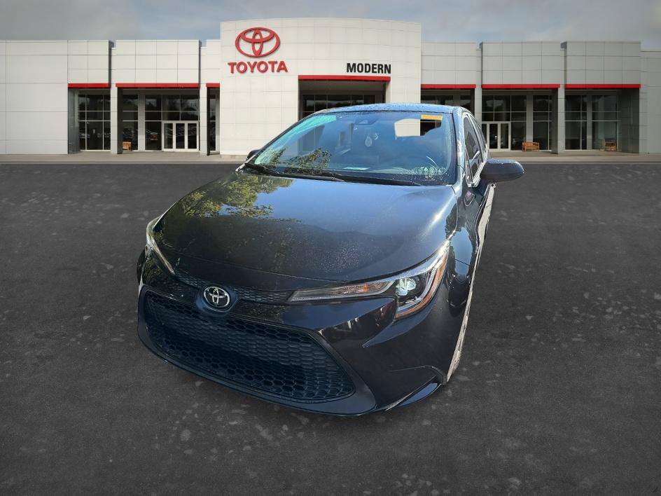 Used 2020 Toyota Corolla LE FWD image 3
