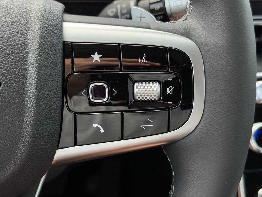 Used 2025 Genesis GV80 2.5T Standard image 28