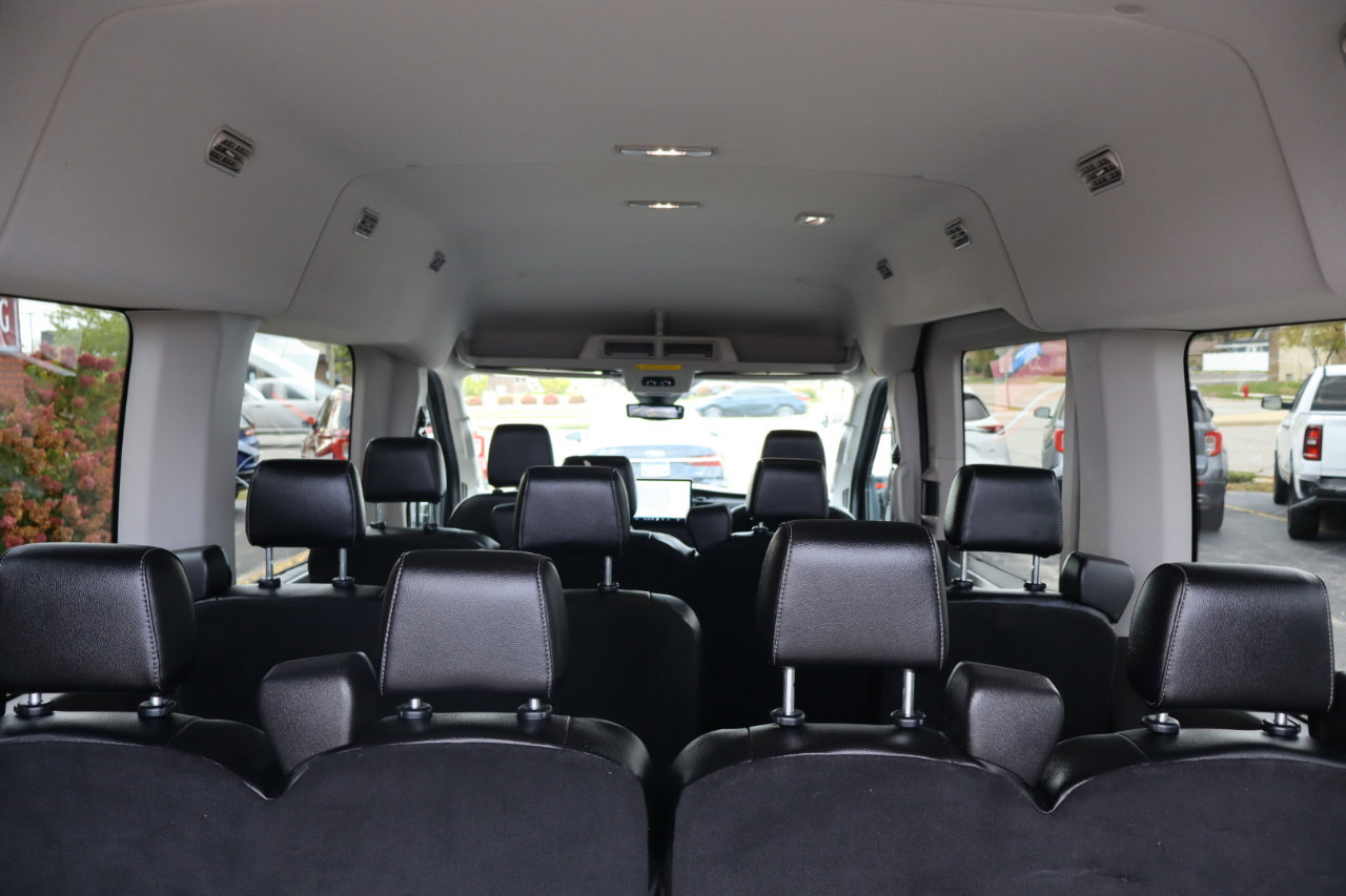 Used 2023 Ford Transit 350 XL image 7