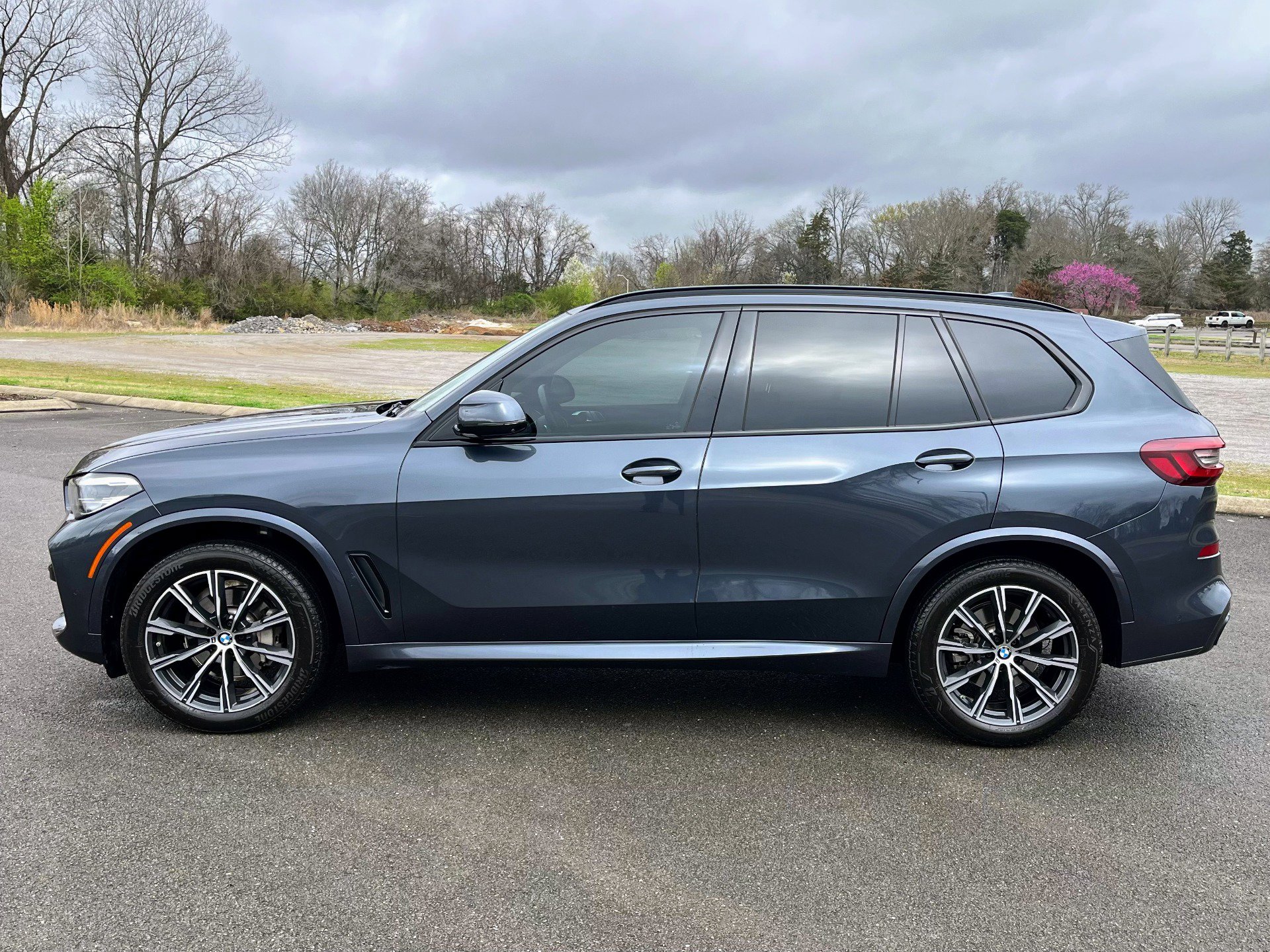 Used 2022 BMW X5 xDrive40i w/ M Sport Package image 7