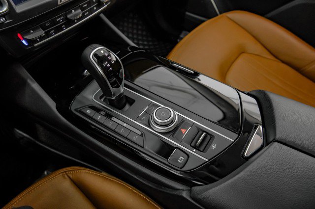 Used 2017 Maserati Levante S image 22