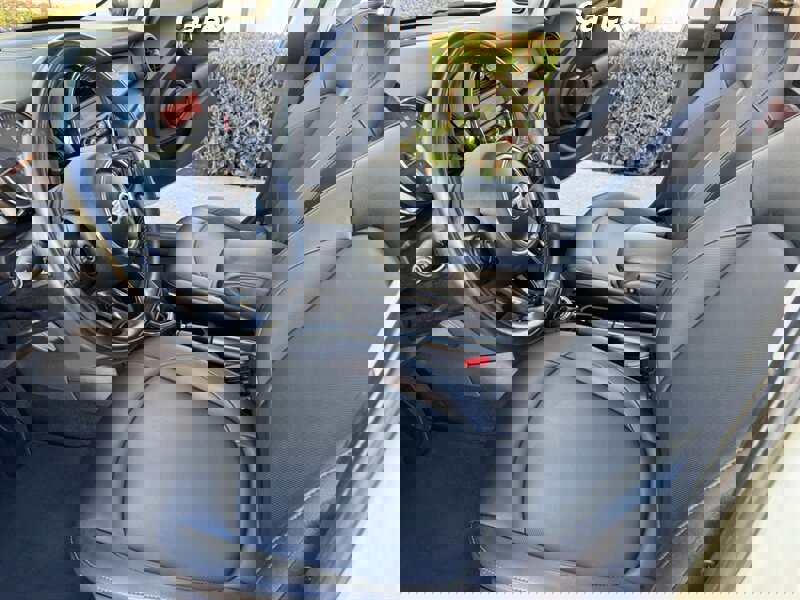 Used 2016 MINI Cooper 4-Door Hardtop image 19