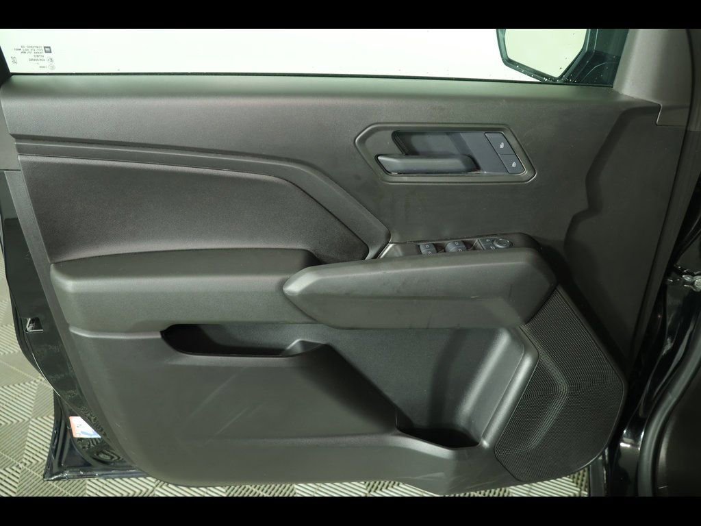 Used 2025 Chevrolet Colorado W/T w/ WT Custom Package image 20