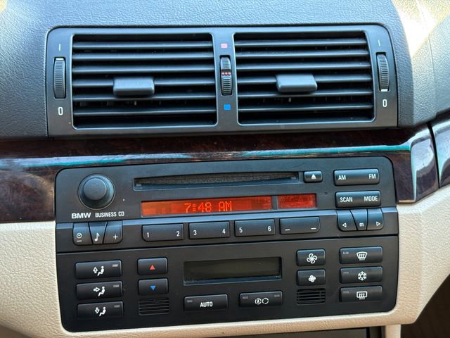 Used 2006 BMW 325Ci Convertible image 23