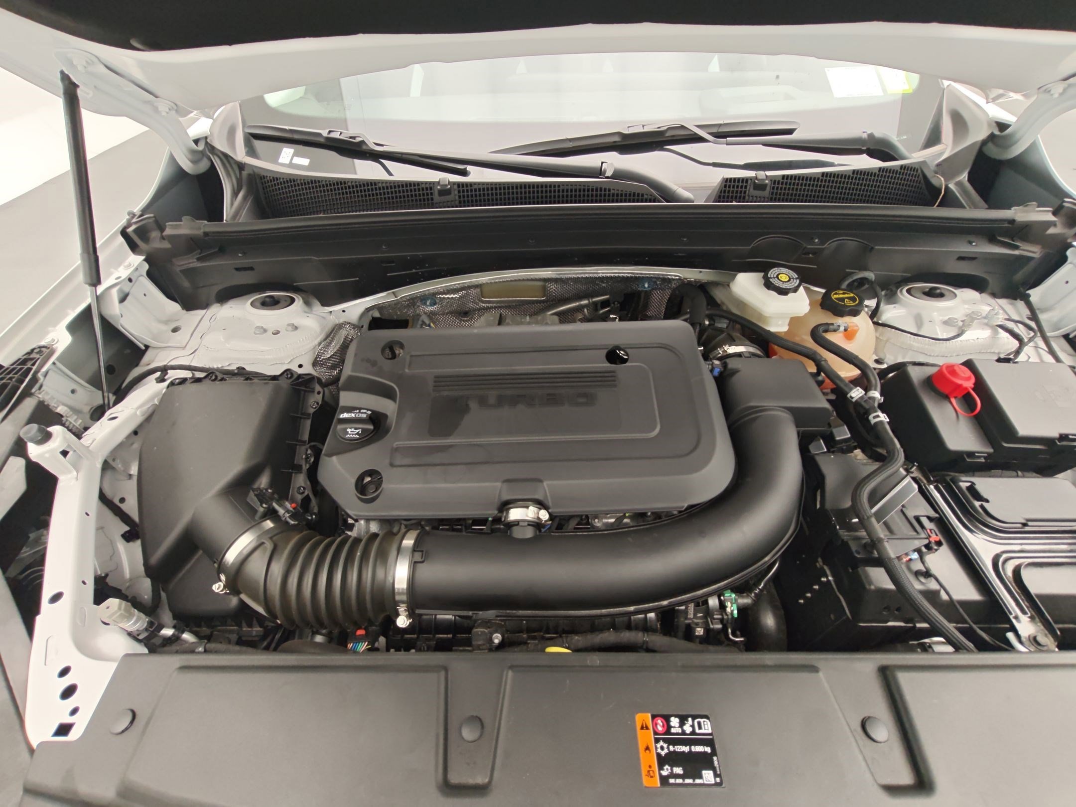 Certified 2025 Buick Envision Sport Touring image 35