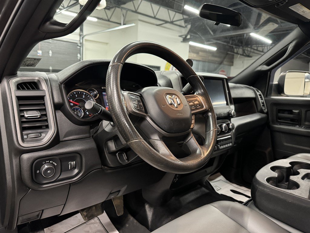 Used 2022 RAM 4500 Tradesman w/ Chrome Appearance Group AWD/4WD image 31