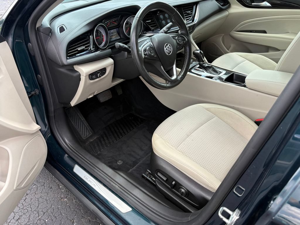 Used 2018 Buick Regal Preferred w/ Driver Confidence Package #1 FWD image 13