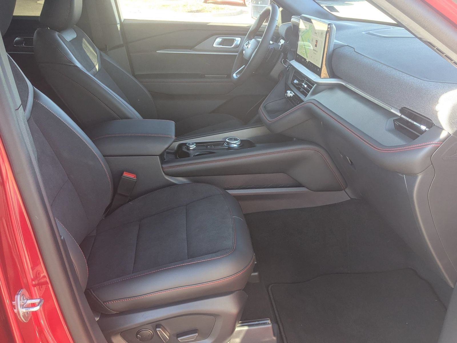 New 2026 Ford Explorer ST AWD/4WD image 39