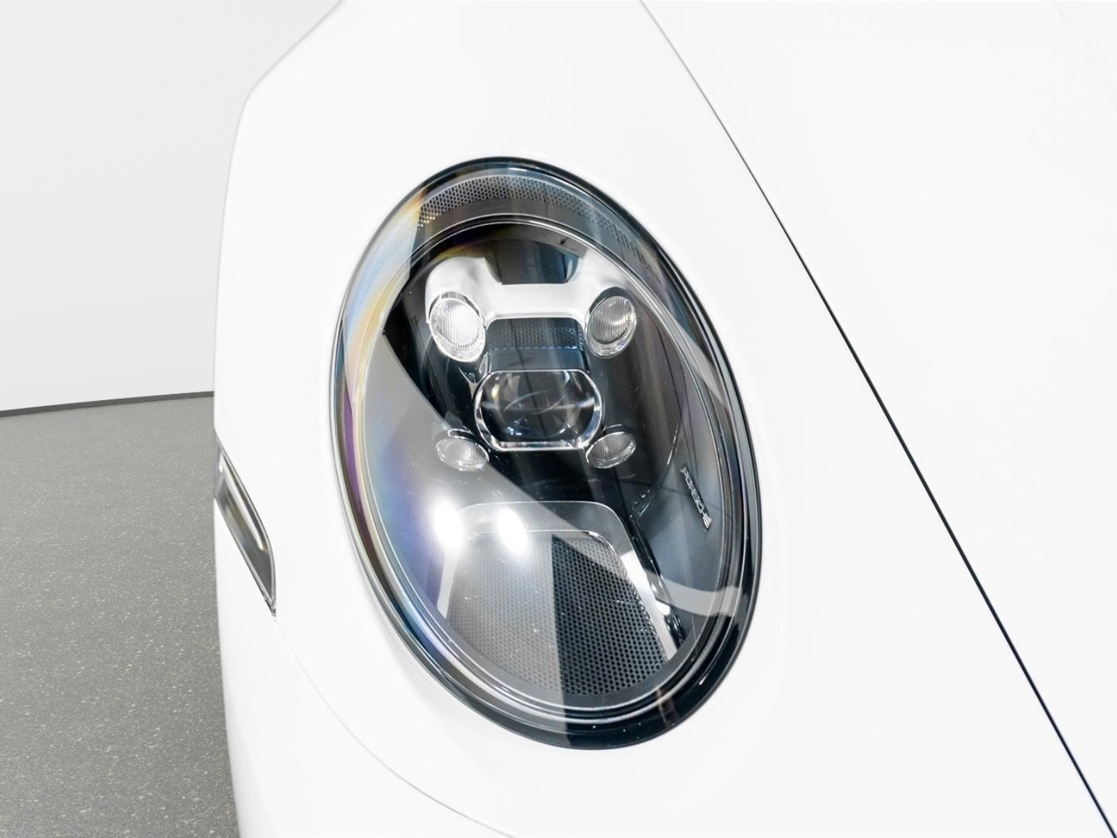 Used 2023 Porsche 911 Carrera T image 17