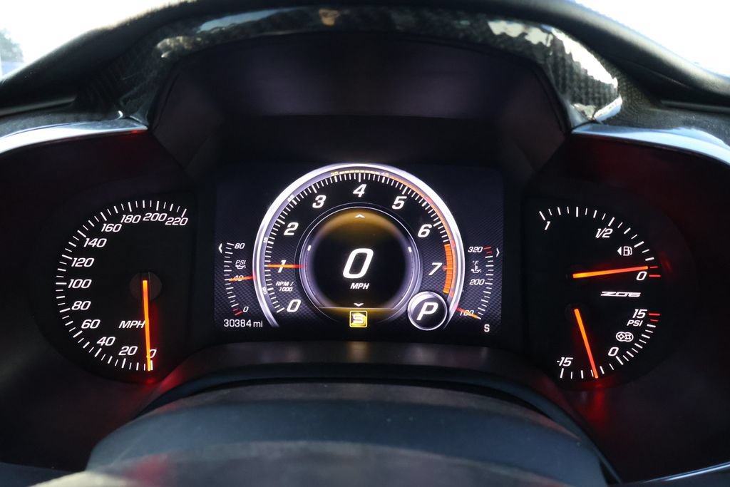 Used 2016 Chevrolet Corvette Z06 w/ 3LZ Preferred Equipment Group RWD image 20