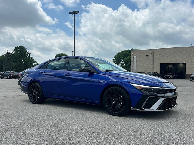Used 2025 Hyundai Elantra N Line FWD image 13