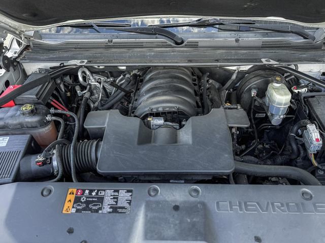 Used 2019 Chevrolet Suburban Premier image 28