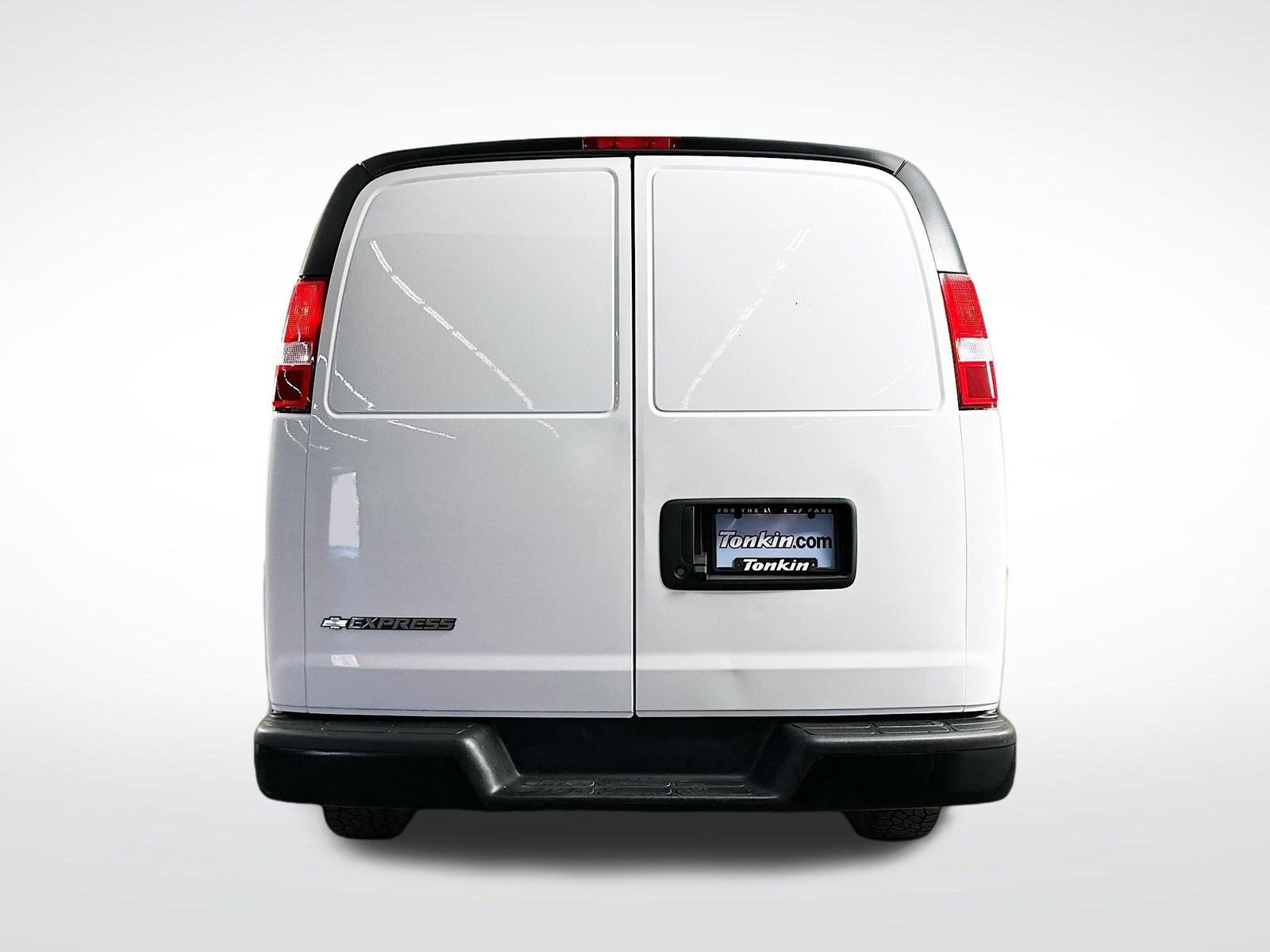 Used 2023 Chevrolet Express 2500 Extended w/ Driver Convenience Package image 7